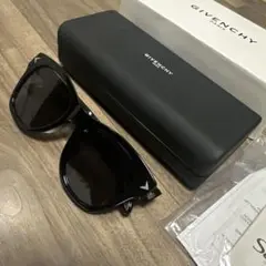 GIVENCHY ブラック サングラス