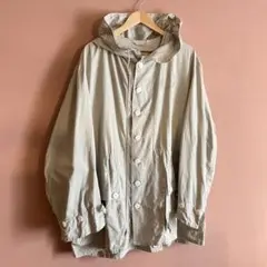Item thumbnail for item 07f868aa-fcdc-44f2-a411-e83d61af7a30