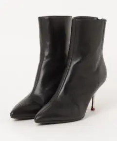 Item thumbnail for item 96ee0bd1-c4c4-4219-a84f-36f9cbb248a9