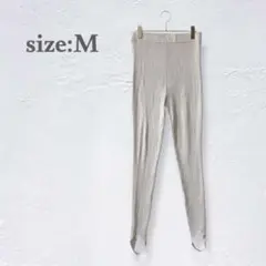 リブトレンカ　レギンス　タイツ　スパッツ　ベージュ　タイト　裾ループ　レイヤード