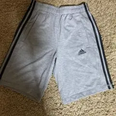 【美品】adidas メンズハーフパンツS