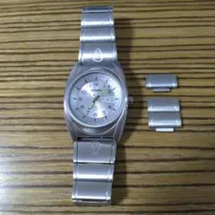 nixon　ニクソン　 The Don 腕時計 シルバー　クォーツ（電池切れ）