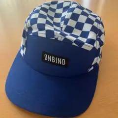 UNBIND ゴルフ　キャップ　チェッカーフラッグ 白／青
