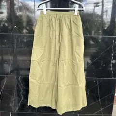 オリーブロングパンツ　ゴムウエスト