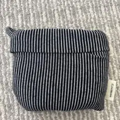 Item thumbnail for item cfc59b74-3f0a-4177-94a5-e474959a76f8