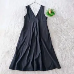 ユニクロ　UNIQLO　Vネックノースリーブロングワンピース　ブラック　L