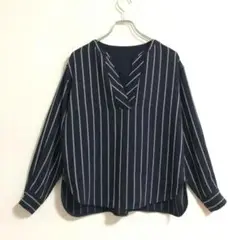 【良品】ESTNASION ブラウス　シャツ　濃紺　ストライプ　日本製a4588