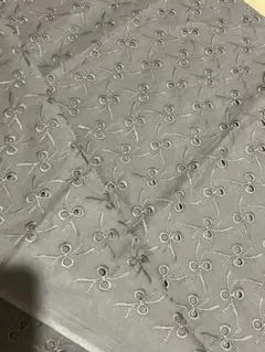 ブラウス　コットンレース生地　グレージュ
