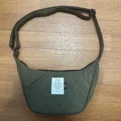 Item thumbnail for item cb851943-63ff-431f-9280-db88b0e0ca04