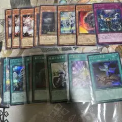 勇者シンクロン 構築デッキ 遊戯王OCG セット 約75枚 スリーブ ケース付き 勇者シンクロン 構築デッキ 遊戯王OCG セット 約75枚 スリーブ