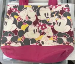 ミニーマウス　総柄トートバッグ　ディズニーリゾート