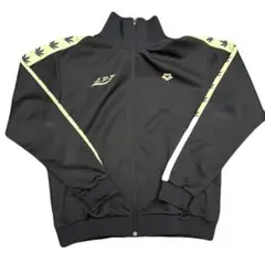 Item thumbnail for item 4aa934de-4a11-471f-b51b-474ae608f939