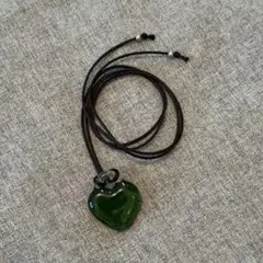 yurika akutsu ho. glass string necklace