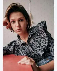 【極美品】Sezane スエードベルト　セザンヌ サイズ90 カーキ SEZANE(セザンヌ) ベルト(レディース) - 海外通販のBUYMA