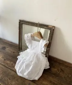 新品未使用　anneshirley アンシャーリー　ロンパース　70 白