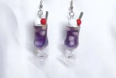 溶けかけたアイスのクリームグレープソーダ(ピアスorイヤリング)