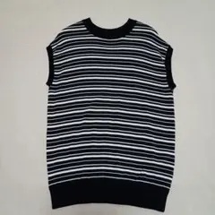 AMERICAN HOLIC ノースリーブニット　ボーダー柄