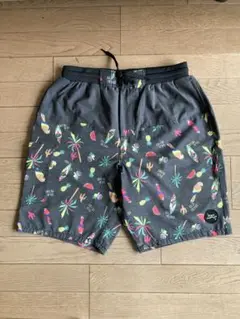 【新品　未使用】海水パンツ　裏地付き　ポリエステル製　M