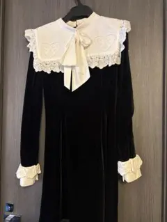 Manon Tokyo ベロアミニワンピース
