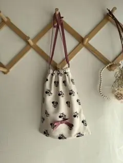 Item thumbnail for item c0d29d23-b51f-4b69-ae86-7843d76762eb