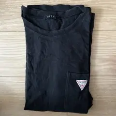 GUESS 黒TシャツMサイズ