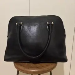 極美品 ウンガロ A4収納 トートバッグ レザー 黒 ブラック