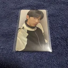 Item thumbnail for item b50d86aa-2c39-4b81-9ccb-1fe6a3ece122