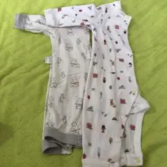 ユニクロ　ロンパース　70 80