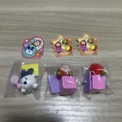 ミニフィギュア(みみっち×1、いちごっち×2) シールもつけます