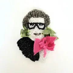 最終価格！未使用 マリアンヌバトル フレンチブルドッグ ビーズブローチ ① MARIANNE BATLLE(マリアンヌバトル) FRIDA ROSES Pierce | KOKO