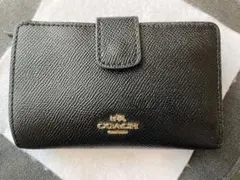COACH二つ折り財布
