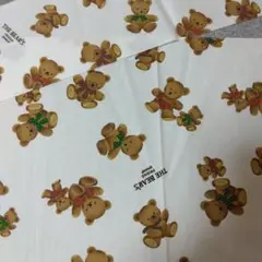 クマ柄 生地