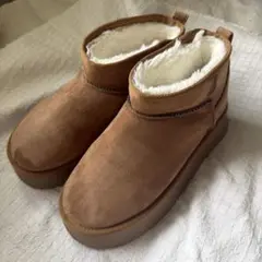 Item thumbnail for item 9fc0004a-ffdb-4ac3-a810-f0268bb495de