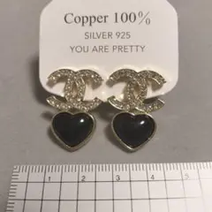 ハート ピアス ビジュー ブラック ヴィンテージ レトロ ボタン