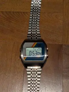 adidas 腕時計　アディダス 　デジタル腕時計
