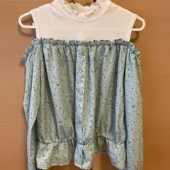 【値下げ】GU 子供服　肩出し長袖シャツ　Mサイズ（１５０）