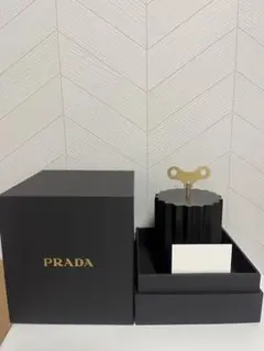 PRADA オルゴール　未使用 2025年最新】プラダ オルゴールの人気アイテム - メルカリ