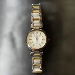 【中古品】時計 バンド調整用パーツ付き　稼働品