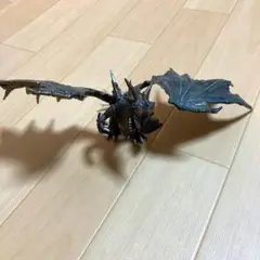 フィギュア　ドラゴン　インテリアに
