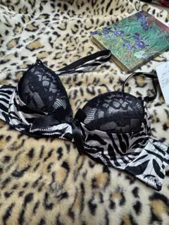 Item thumbnail for item dc16f905-7072-4325-aba9-8d935b5d5aac