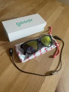 goodr グダー　OGs サングラス　マグネットネックストラップ付き