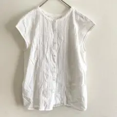 URBAN RESEARCHアーバンリサーチ ピンタック　ノースリーブトップス