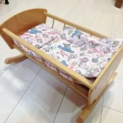 木のおもちゃ　ドイツ製　ゆりかご　ベッド　ぬいぐるみ　人形