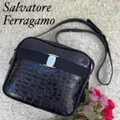 【美品】フェラガモ ショルダーバック ヴァラ クロコ型押し ブラック