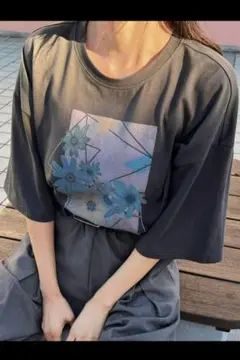 FRIFUL グラフィックプリント オーバーサイズ Tシャツ 半袖 花柄