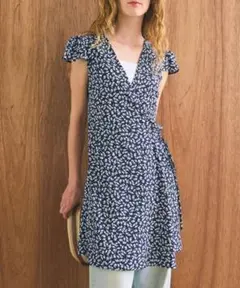 新品未開封　coca ウエストリボン花柄カシュクールワンピース