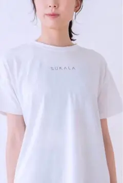 お値下げ！新品.未使用品【SUKALA】Lサイズ.オープンネックTee SUKALA】カップ付きオープンネックTee(M・Lサイズ ブルー
