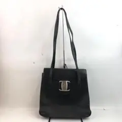 サルヴァトーレフェラガモ レザー ショルダーバッグ 鞄 かばん ブラック