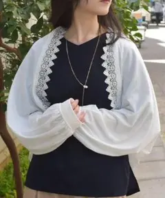 【新品未使用】axes femme バラ釦付ＵＶ２ＷＡＹストール 生成り