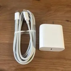 USB-C to Lightningケーブルと充電器セット